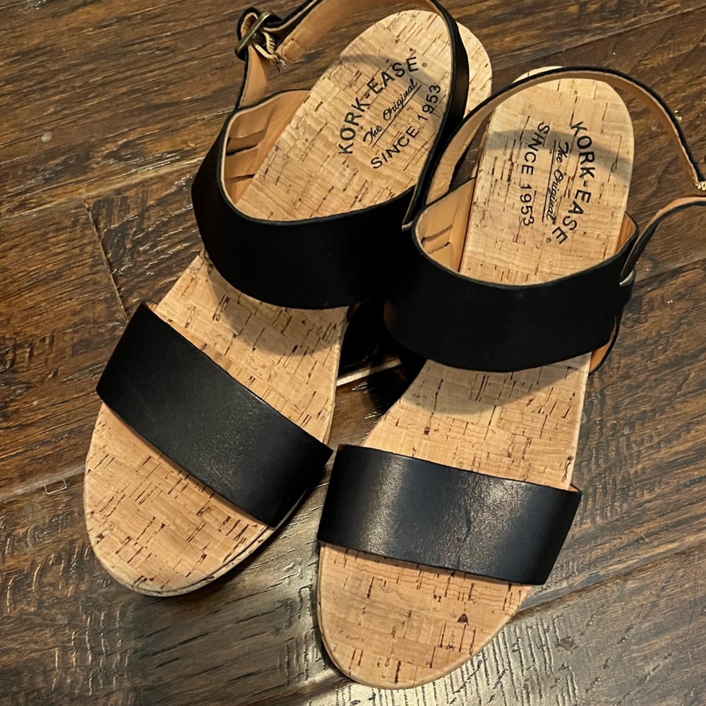 Black Cork Wedges